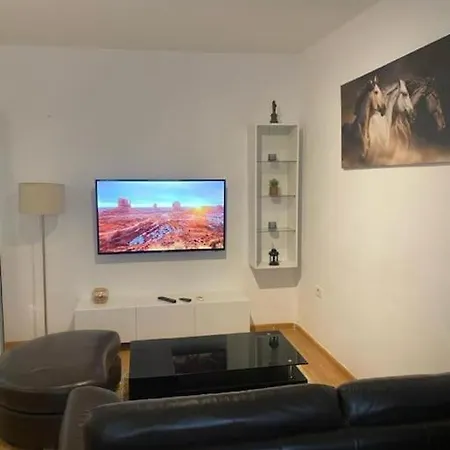 Cozy Apartment Tirana